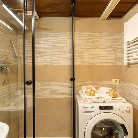 Ginevra Apartment Rom