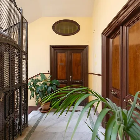 Ginevra Apartment Rom